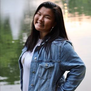 Meet your Posher, Alyssa